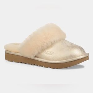 UGG Cozy II Metallic Slipper size 4